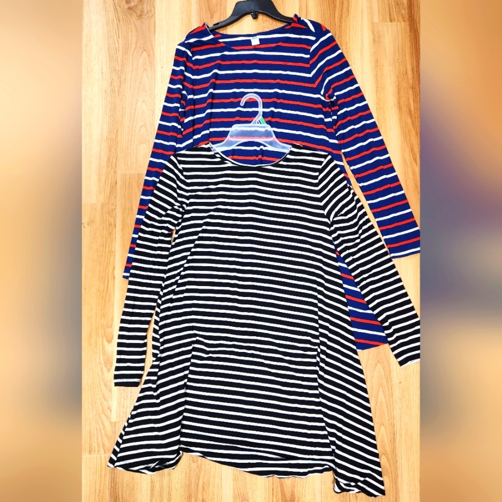 Old Navy Long Sleeve Dress Sz. MEDIUM (price for 2)